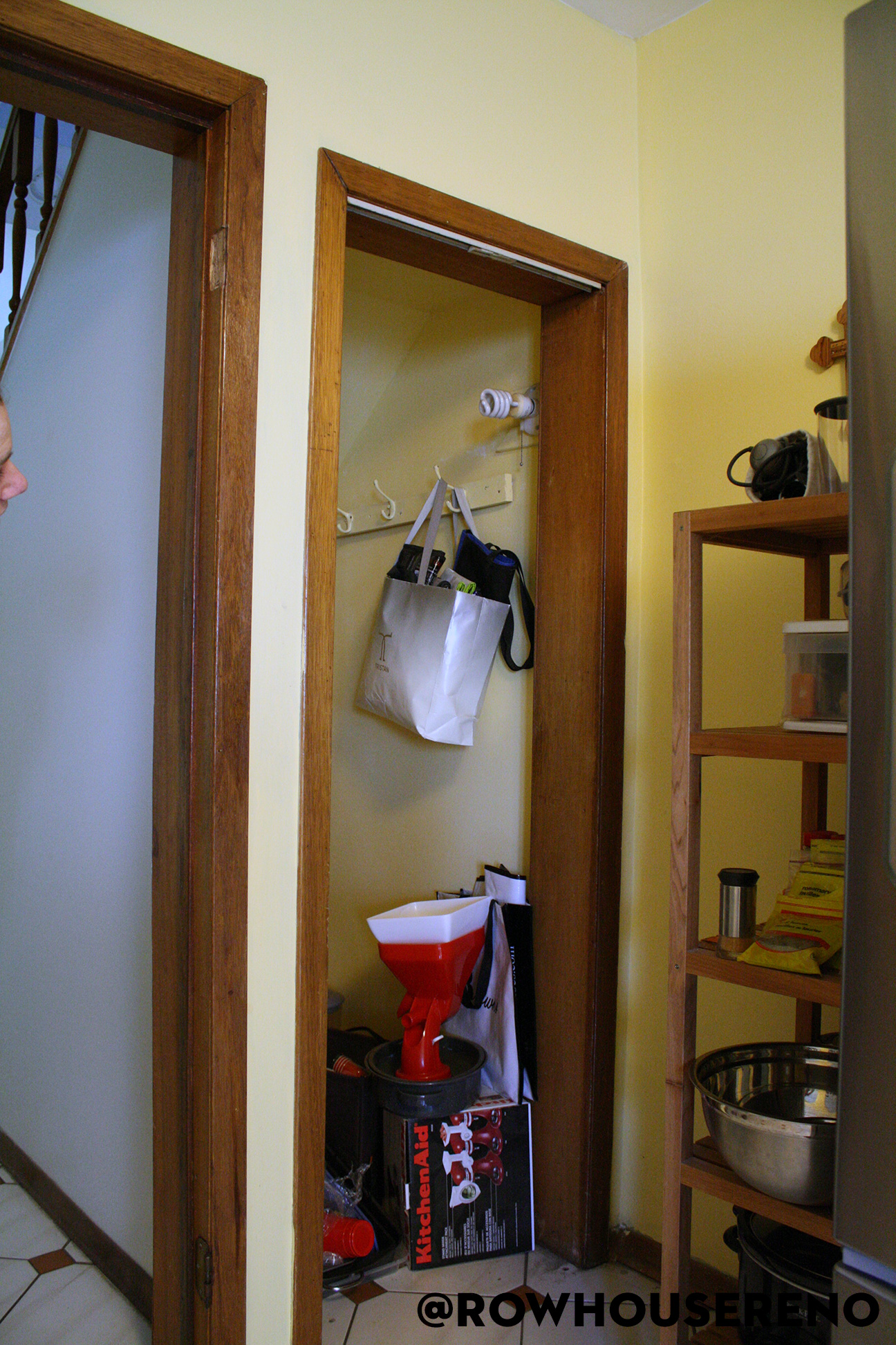 How to fix and refinish a bifold door Row House Reno